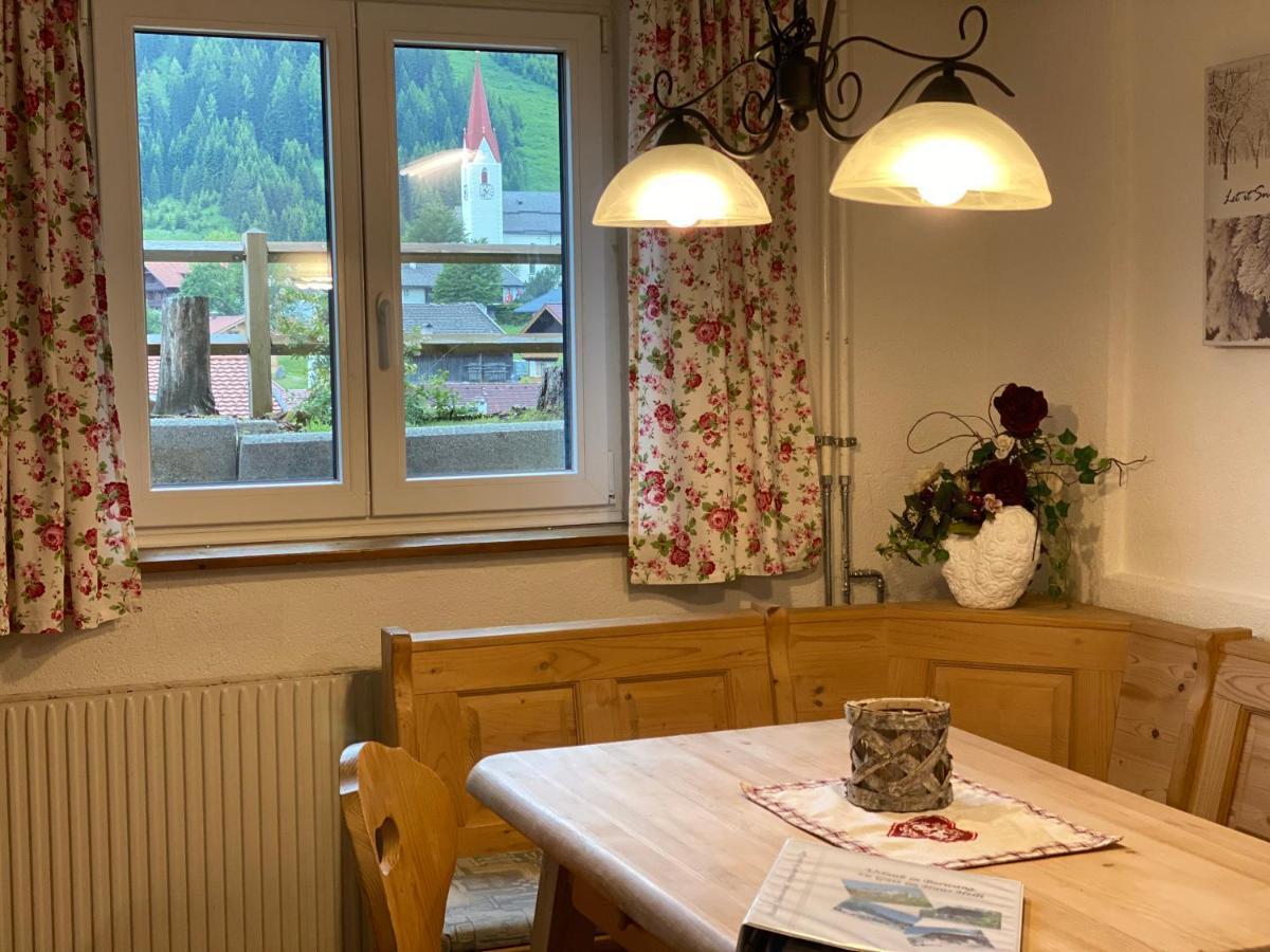 Haus Helli Apartment Berwang Exterior photo