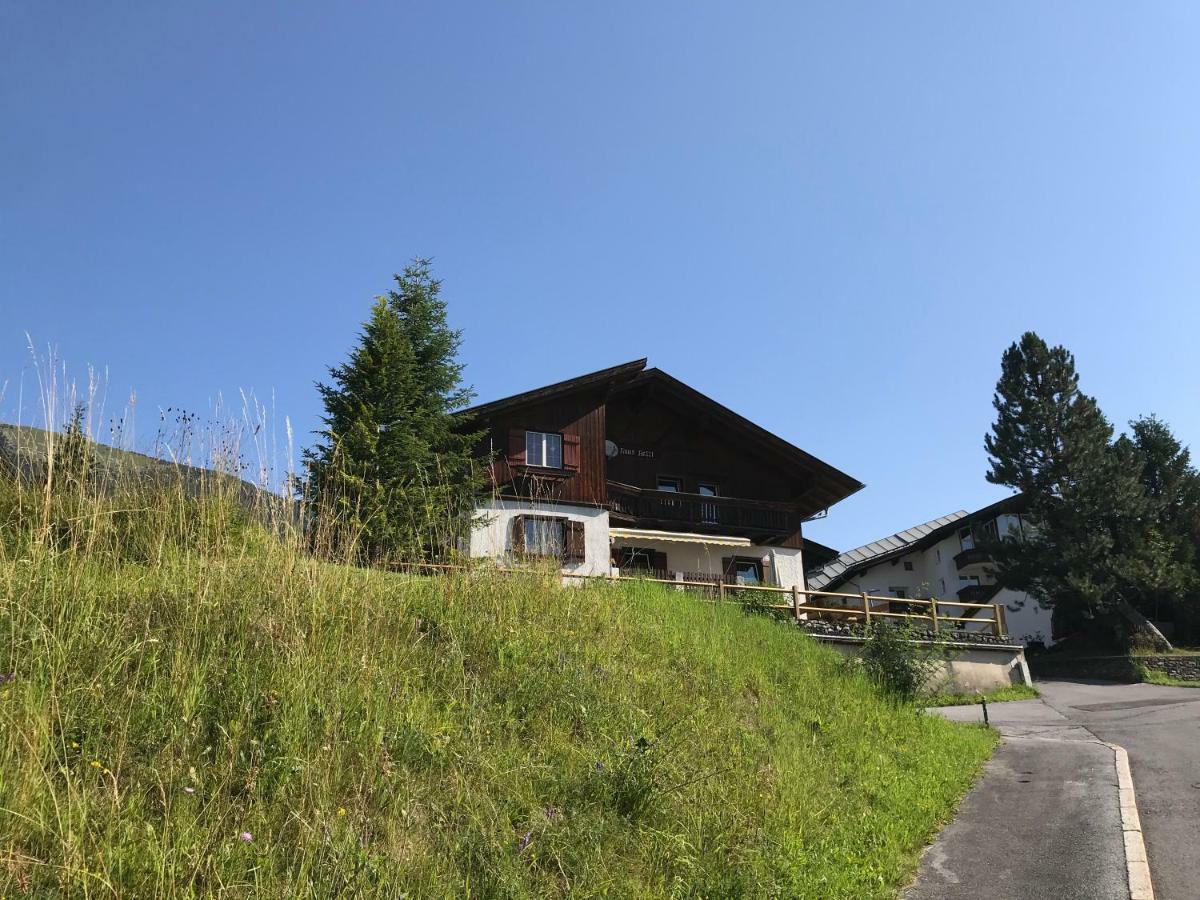 Haus Helli Apartment Berwang Exterior photo